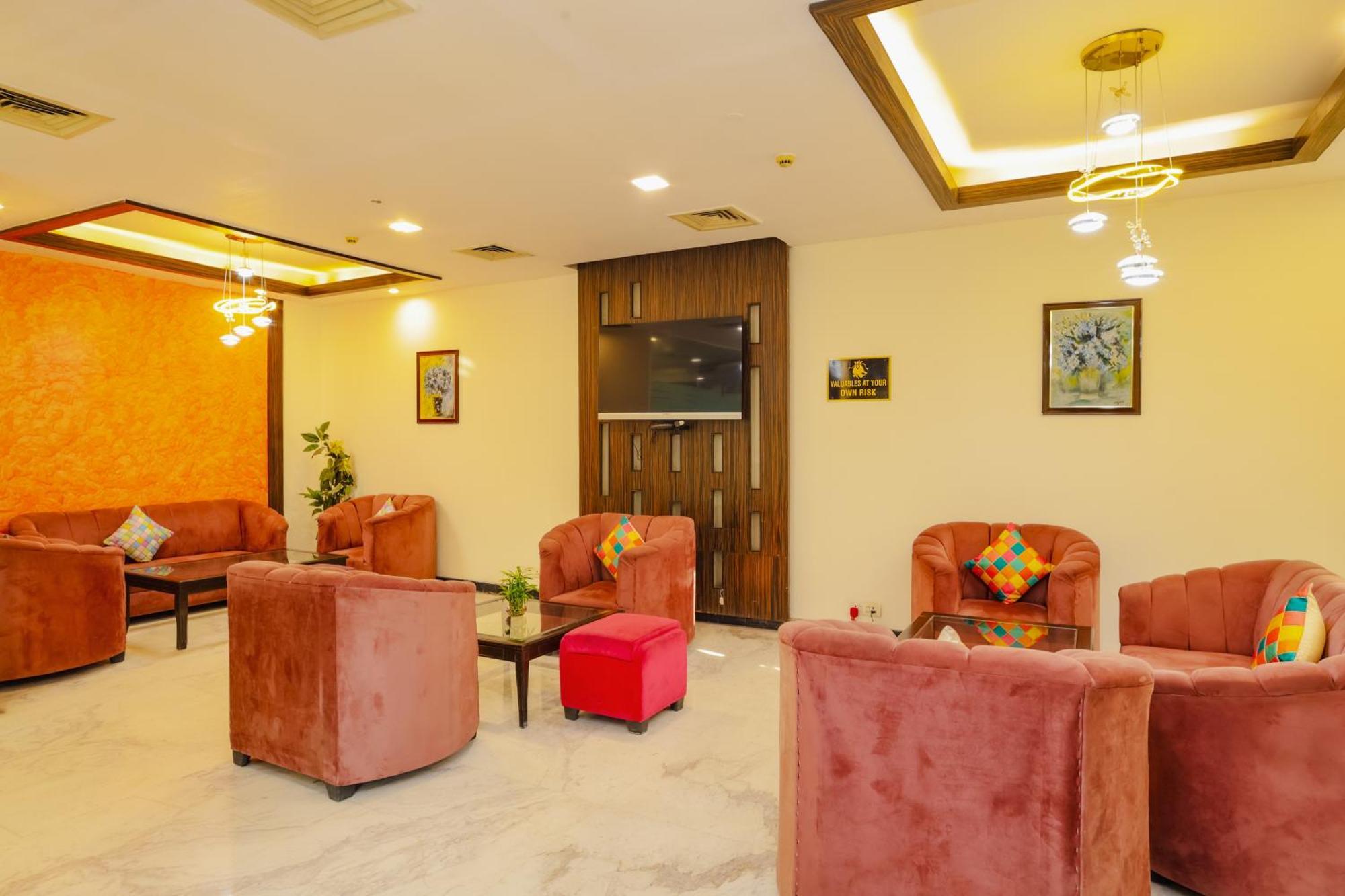 Отель Hyphen Haridwar Grand Экстерьер фото