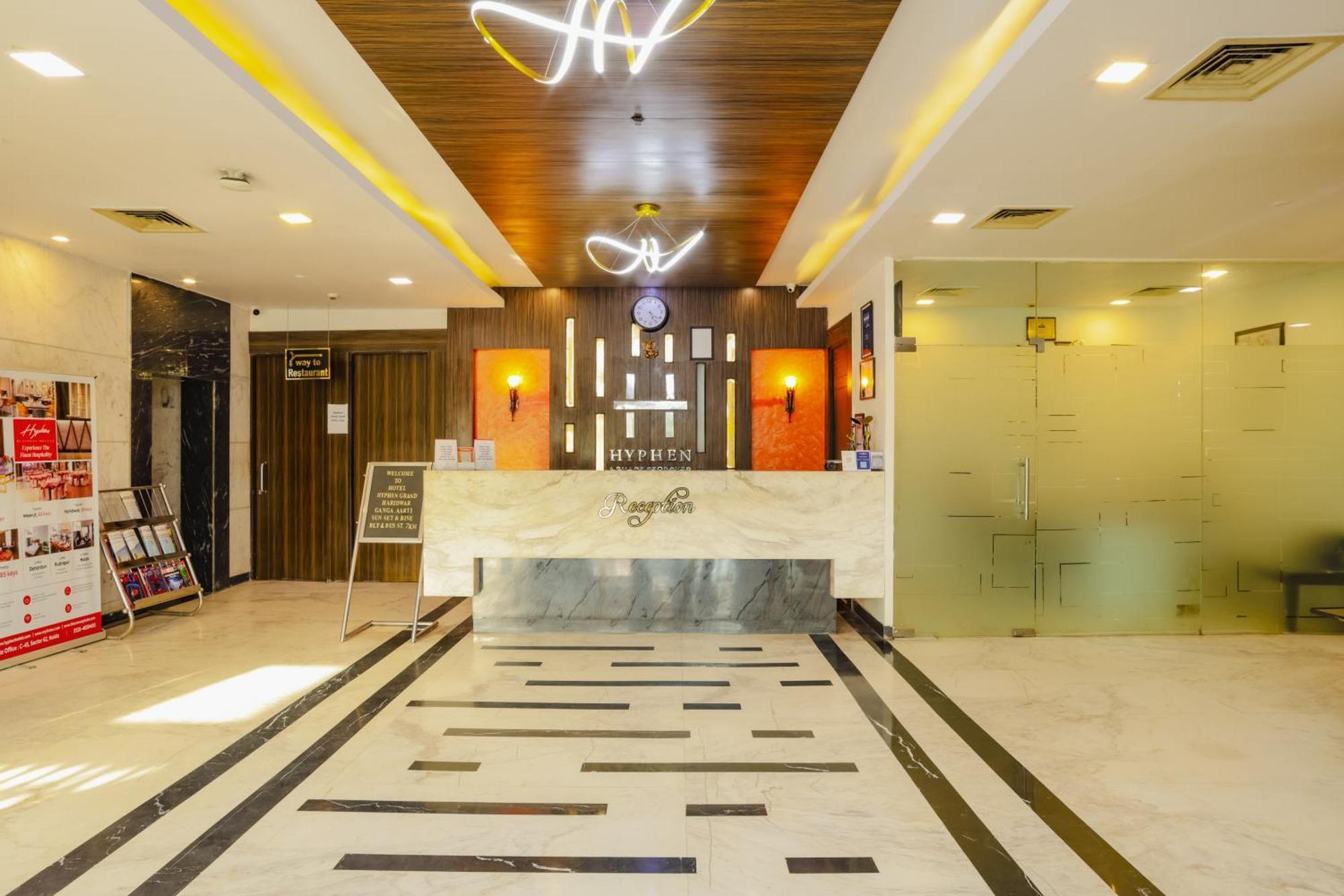 Отель Hyphen Haridwar Grand Экстерьер фото