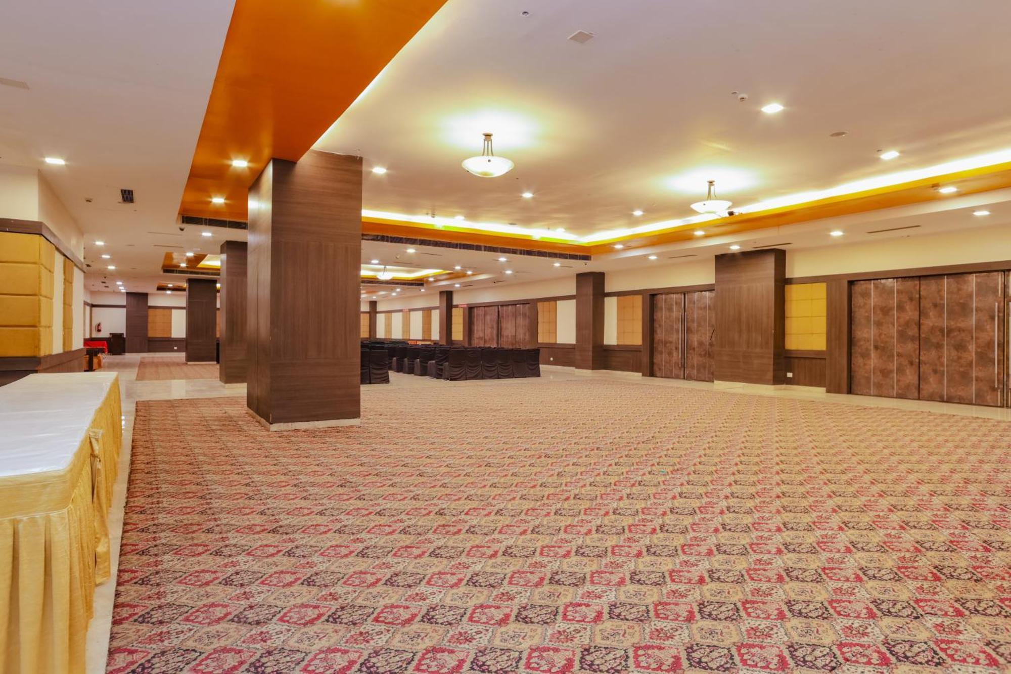 Отель Hyphen Haridwar Grand Экстерьер фото