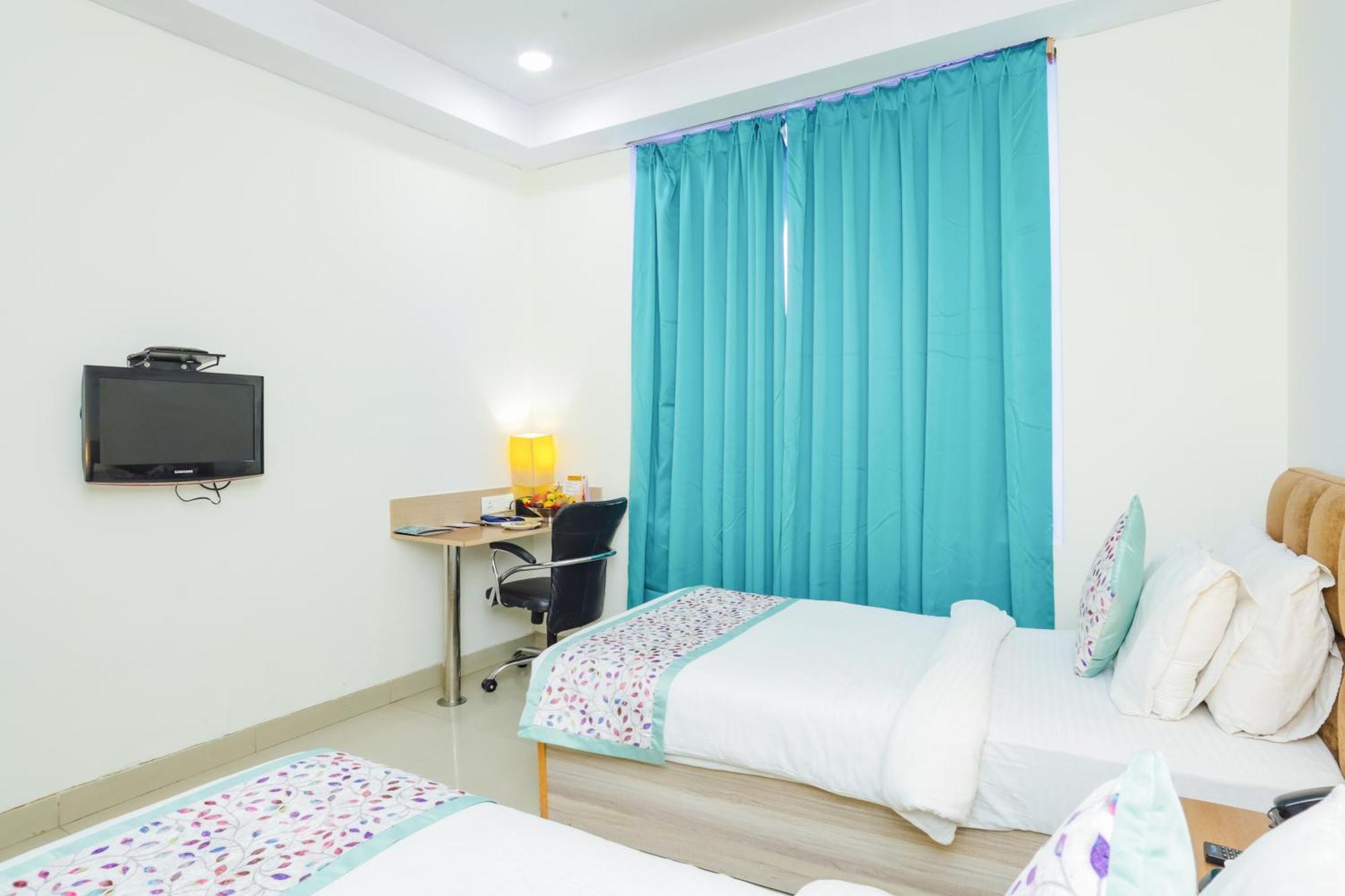 Отель Hyphen Haridwar Grand Экстерьер фото