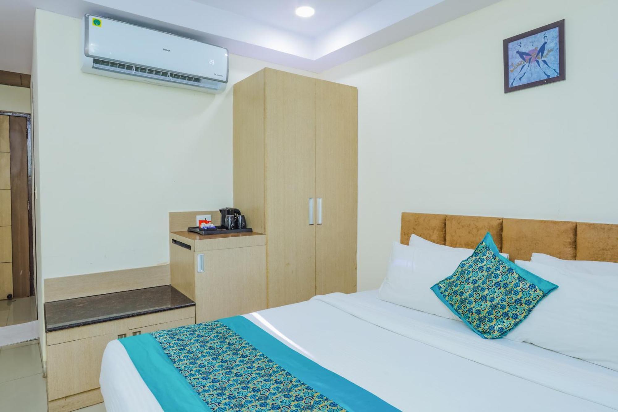 Отель Hyphen Haridwar Grand Экстерьер фото
