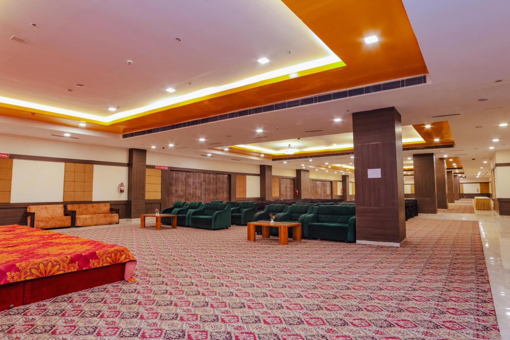 Отель Hyphen Haridwar Grand Экстерьер фото