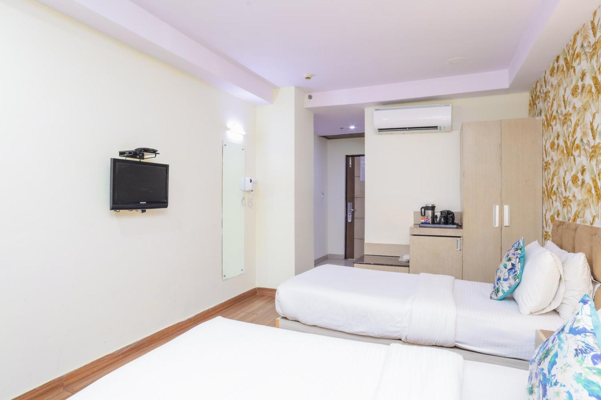 Отель Hyphen Haridwar Grand Экстерьер фото