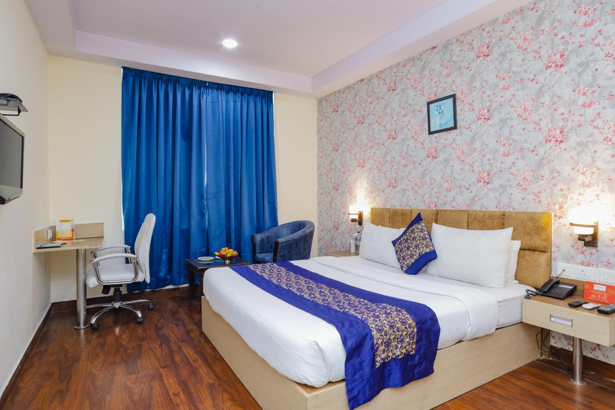 Отель Hyphen Haridwar Grand Экстерьер фото