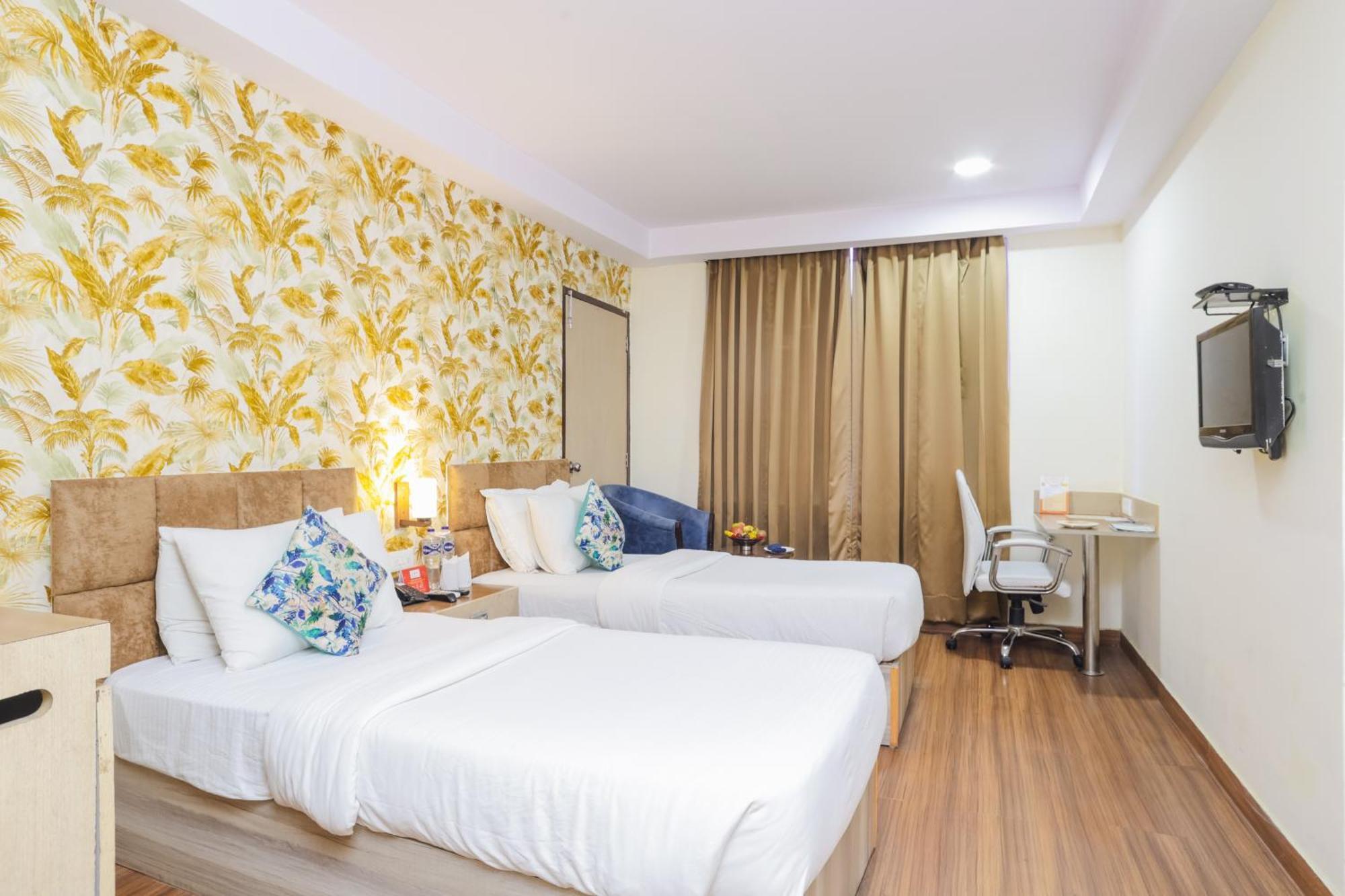 Отель Hyphen Haridwar Grand Экстерьер фото