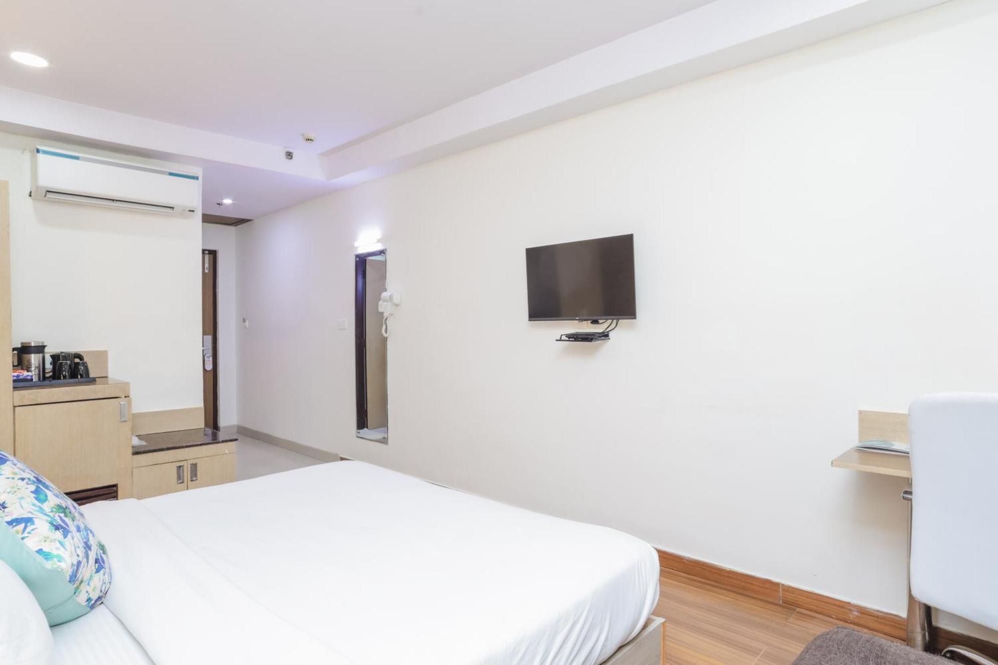Отель Hyphen Haridwar Grand Экстерьер фото